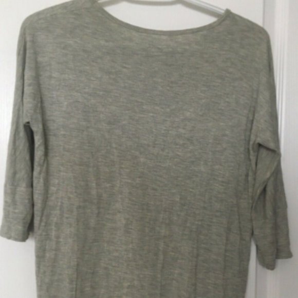 Polo Ralph Lauren Girls Gray Top XL (16) Size - Picture 2 of 4